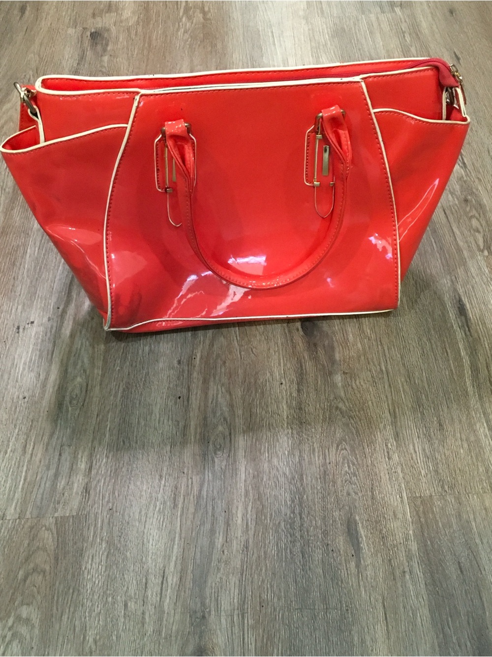Coral Patent Tote Handbag - Women's Fashion Bag